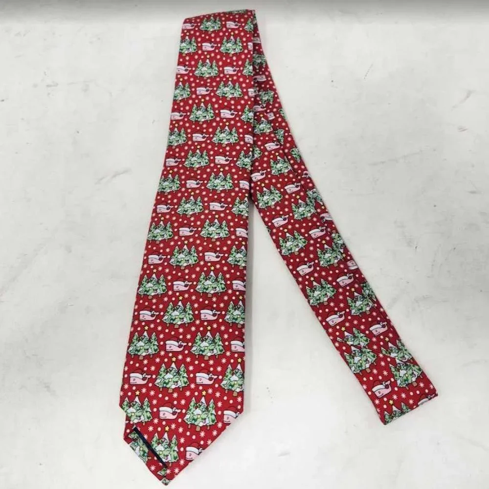 New boys Santa whale Vineyard Vines winter whaleterland Christmas tie